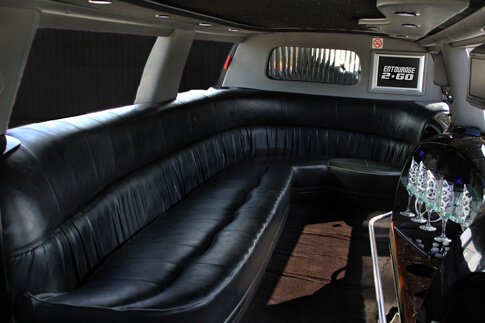 Leather seating on a 18 passenger limo from our Bakersfield limousine rental
